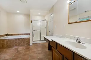 921 Shore Acres Dr, Mamaroneck, NY 10543 - Photo 16