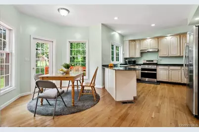 921 Shore Acres Drive, Mamaroneck, NY 10543 - Photo 10