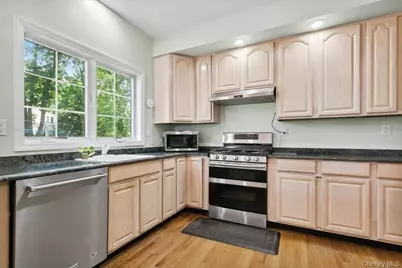921 Shore Acres Drive, Mamaroneck, NY 10543 - Photo 8