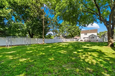 1228 Hyman Avenue, Bay Shore, NY 11706 - Photo 22
