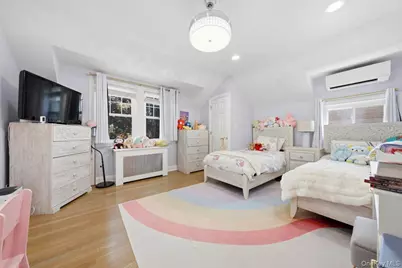 123 Briggs Avenue, Yonkers, NY 10701 - Photo 24