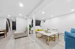 123 Briggs Ave, Yonkers, NY 10701 - Photo 32