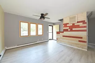 80 Norfleet Ln, Coram, NY 11727 - Photo 2