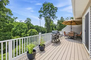 15 Winding Ridge Rd, White Plains, NY 10603 - Photo 34
