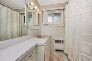2 Mozart Ln, Bethpage, NY 11714 - Photo 14