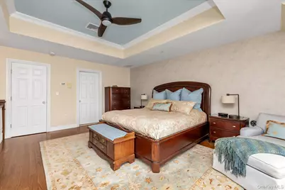 100 Empire Boulevard #13, Island Park, NY 11558 - Photo 22