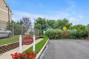 100 Empire Blvd, Island Park, NY 11558 - Photo 4