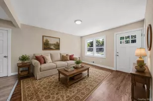 948 Walker St, Bellport, NY 11713 - Photo 2