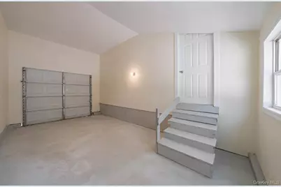948 Walker Street, Bellport, NY 11713 - Photo 10