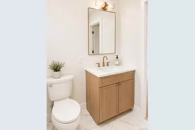 101 Home Street, Bellmore, NY 11710 - Photo 14