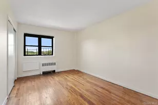 1910 Pelham Pkwy S, Bronx, NY 10461 - Photo 14