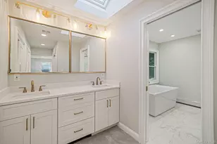 10 Springmeadow Dr, Kings Park, NY 11754 - Photo 22