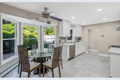 10 Springmeadow Drive, Kings Park, NY 11754 - Photo 16