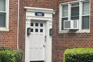 1385 Broadway, Hewlett, NY 11557 - Photo 2