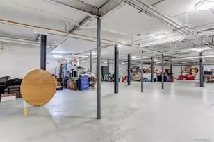 1385 Broadway, Hewlett, NY 11557 - Photo 16