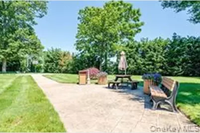 1385 Broadway #A33, Hewlett, NY 11557 - Photo 14