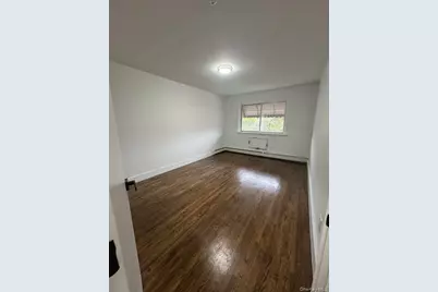 3604 Eastchester Road, Bronx, NY 10469 - Photo 6