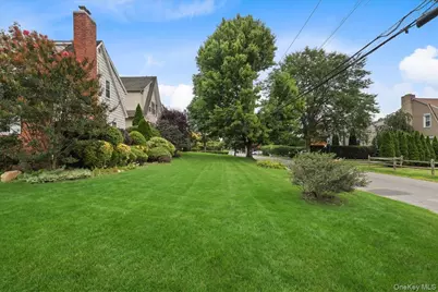 128 Bell Road, Scarsdale, NY 10583 - Photo 20
