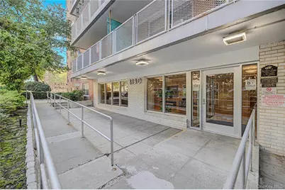 3130 Irwin Avenue #6G, Bronx, NY 10463 - Photo 16