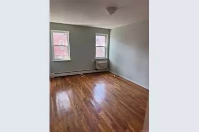 17 Paerdegat 8th Street #2, Brooklyn, NY 11236 - Photo 4