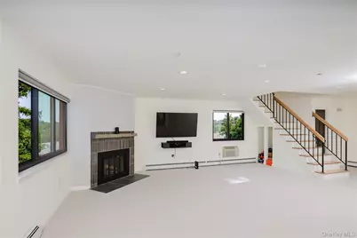 50 Dekalb Avenue #E10, White Plains, NY 10603 - Photo 10