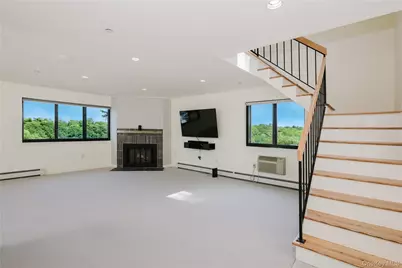 50 Dekalb Avenue #E10, White Plains, NY 10603 - Photo 8