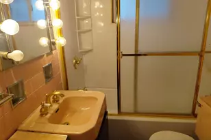 211 Egmont Ave, Mount Vernon, NY 10553 - Photo 12