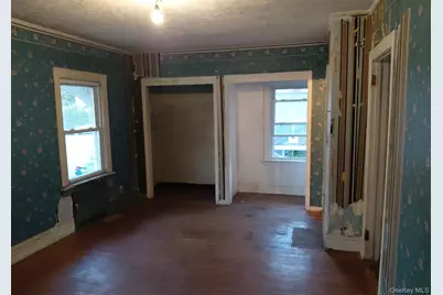 211 Egmont Avenue, Mount Vernon, NY 10553 - Photo 10