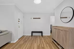 241-20 Northern Blvd, Little Neck, NY 11362 - Photo 4