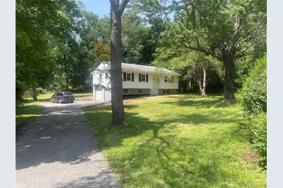 15 Vandewater Drive, Wappingers Falls, NY 12590 - Photo 2