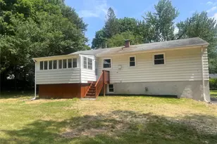 15 Vandewater Dr, Wappingers Falls, NY 12590 - Photo 6
