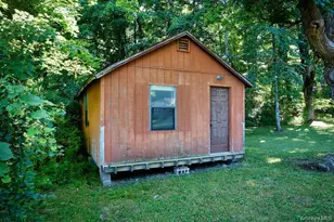 10 Dickman Farm Rd, Red Hook, NY 12571 - Photo 10