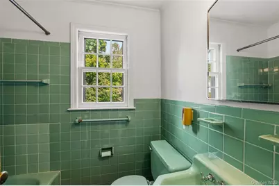 20 Bird Place, White Plains, NY 10605 - Photo 16