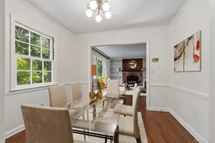 20 Bird Pl, White Plains, NY 10605 - Photo 8