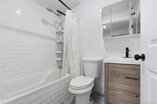 14386 232nd St, Springfield Gardens, NY 11413 - Photo 28
