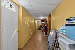 696 Hewlett St, Franklin Square, NY 11010 - Photo 42