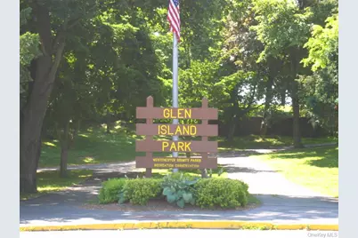 210 Pelham Road #2F, New Rochelle, NY 10805 - Photo 24