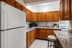 210 Pelham Rd, New Rochelle, NY 10805 - Photo 8