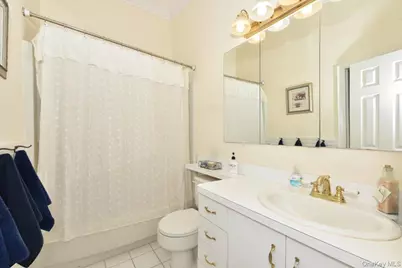 1 Anchorage Way #1108, Freeport, NY 11520 - Photo 18
