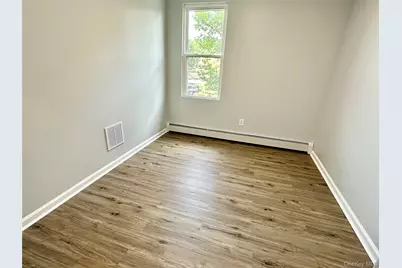213-49 39th Avenue #2, Bayside, NY 11361 - Photo 8