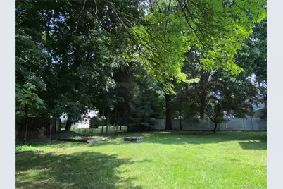 224 Center, Pearl River, NY 10965 - Photo 36