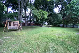 224 Center, Pearl River, NY 10965 - Photo 26