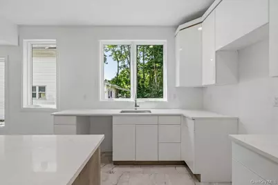 111 S Lake Street #101, Spring Valley, NY 10977 - Photo 20