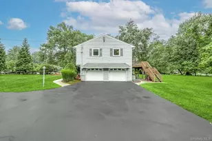 9 Blossom Rd, Suffern, NY 10901 - Photo 28