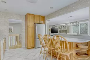 9 Blossom Rd, Suffern, NY 10901 - Photo 12