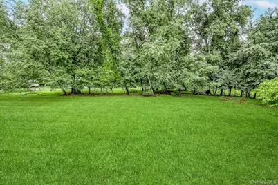 9 Blossom Road, Suffern, NY 10901 - Photo 4