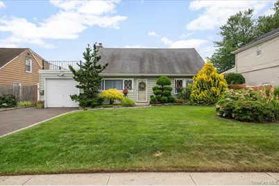 1042 Jefferson Street, Baldwin, NY 11510 - Photo 1