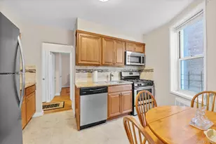 67-30 Clyde St, Forest Hills, NY 11375 - Photo 8