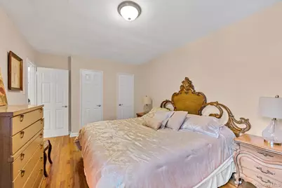 67-30 Clyde Street #3W, Forest Hills, NY 11375 - Photo 10