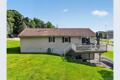 354 Robinson Avenue, Newburgh, NY 12550 - Photo 40